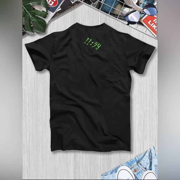 Men Tooth & Letter Graphic Tee - Picture 2 of 3